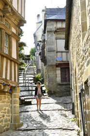 France, Auray