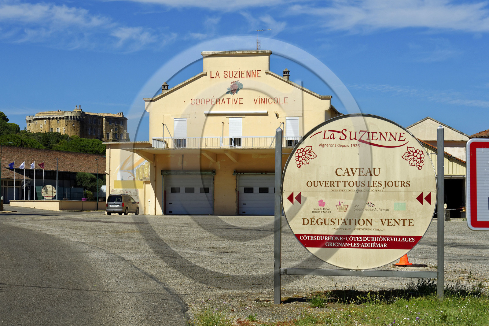 France, Suze la Rousse